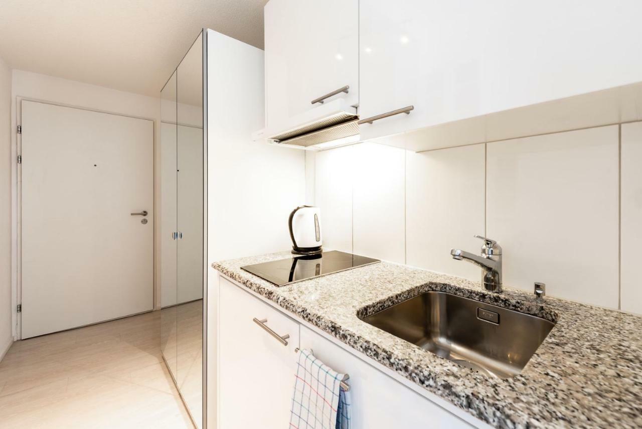 Iq130 Guesthouse Цюрих Екстер'єр фото