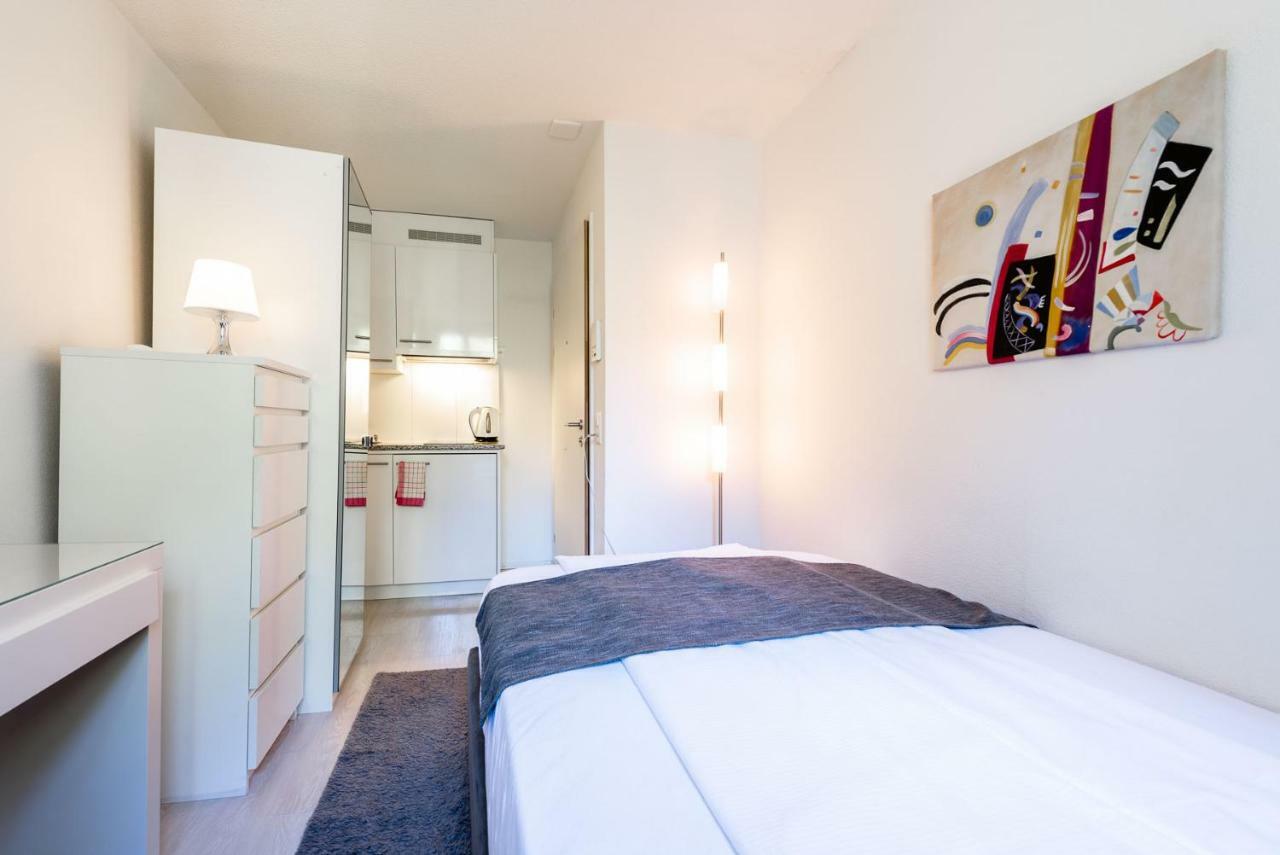 Iq130 Guesthouse Цюрих Екстер'єр фото