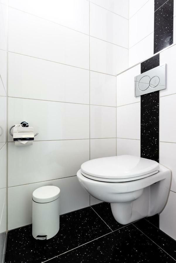 Iq130 Guesthouse Цюрих Екстер'єр фото